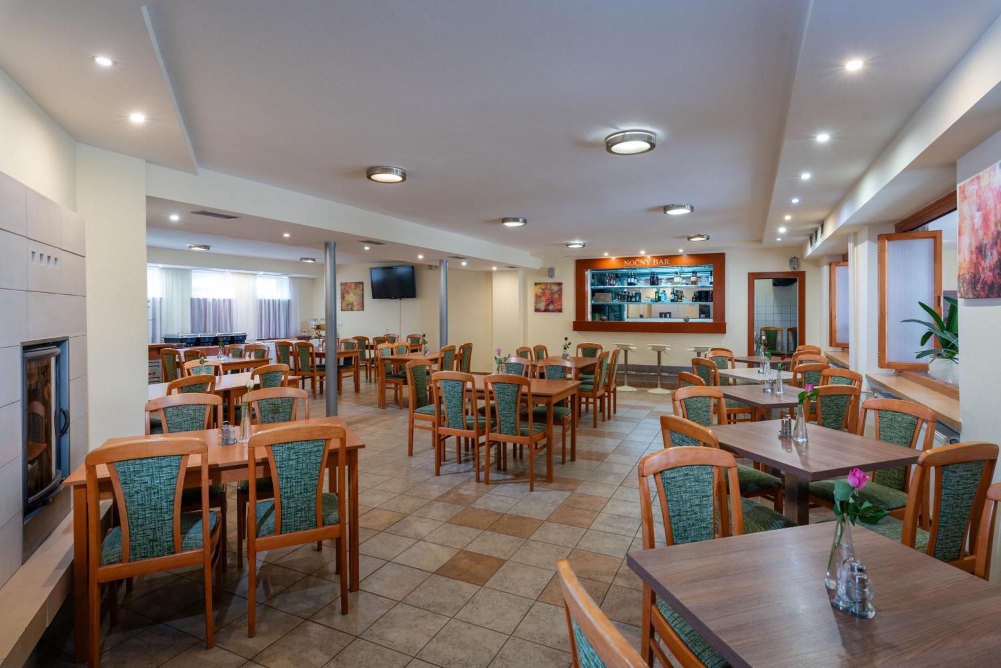 Horsky Hotel Remata Raztocno Extérieur photo